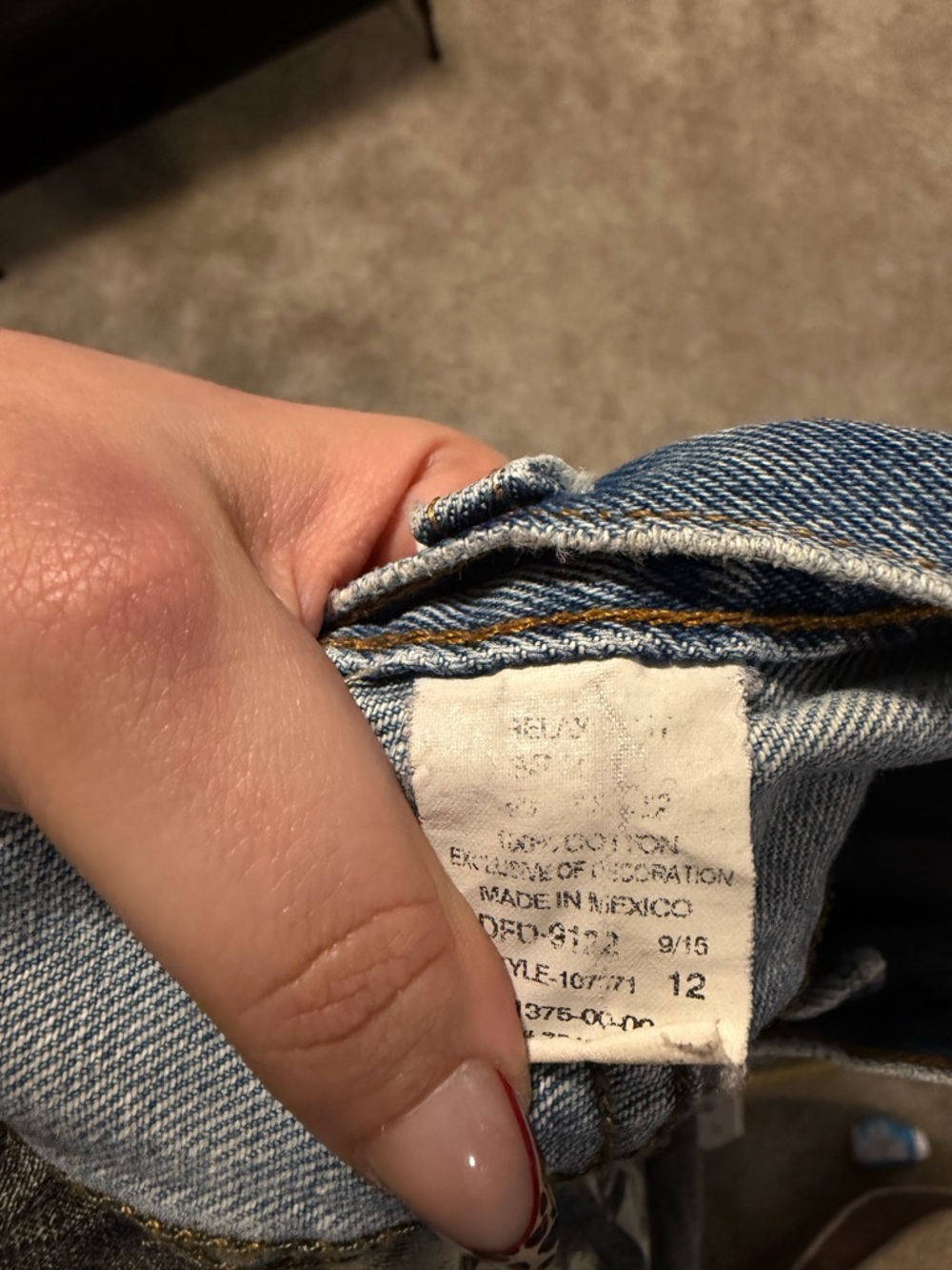 Vintage 90s Light Wash Jeans High Rise Relaxed Straight Leg Mom Jeans Vibe - Picture 5 of 8